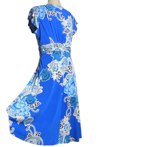 Evan Picone Blue Print Flare Dress Size 10 - Picture 8 of 16